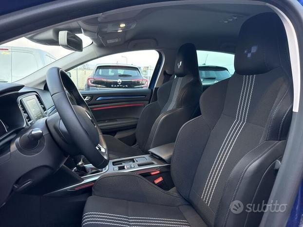 Renault Mégane Blue dCi 115 CV EDC Intens GTLine