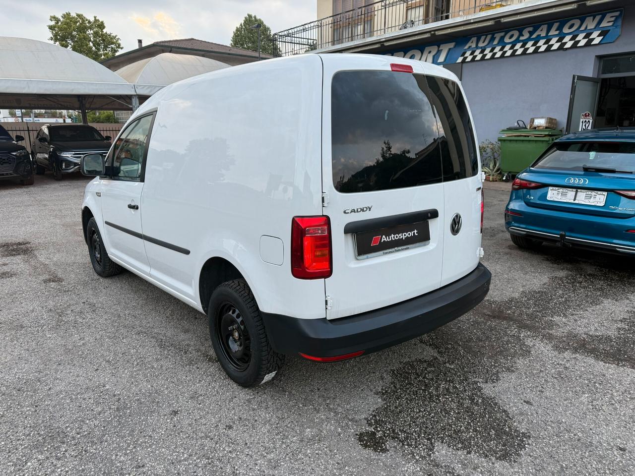 Volkswagen Caddy 2.0 TDI 122 CV 4MOTION VAN ! INCIDENTATO