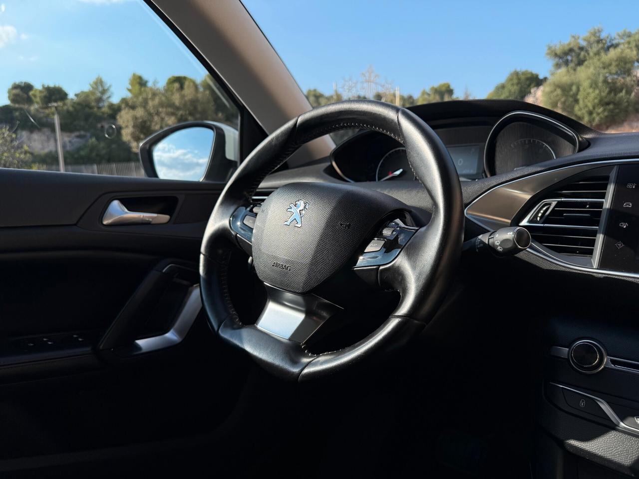 Peugeot 308 ALLURE/1.6 120CV/TETTO/RETRO/LED