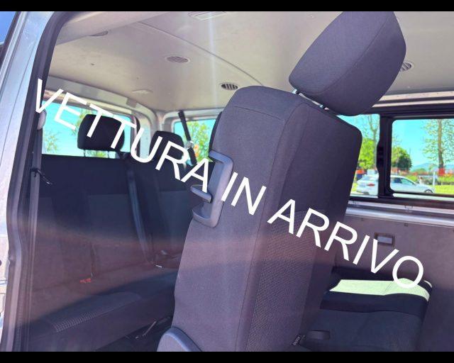 VOLKSWAGEN T6 .Transporter 30 kombi M1 2.0 tdi 110cv Business p.
