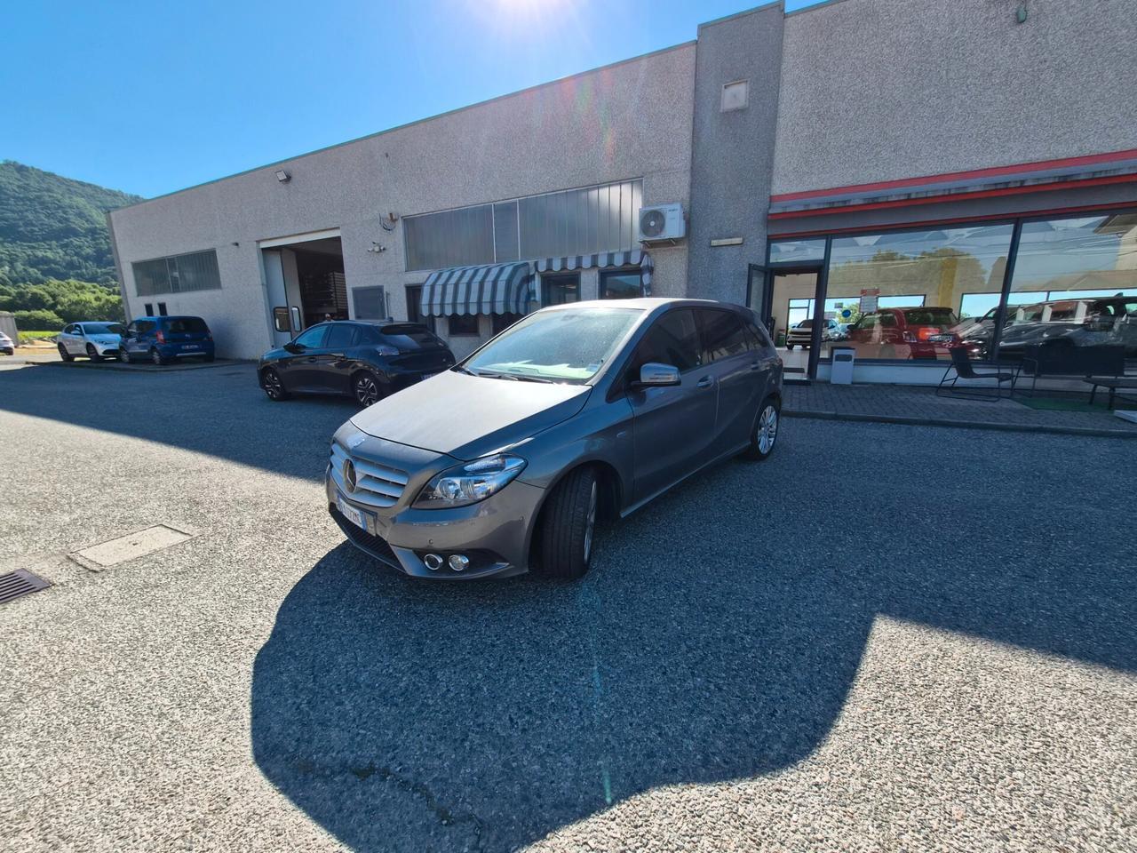 Mercedes-benz B 180 Advanced