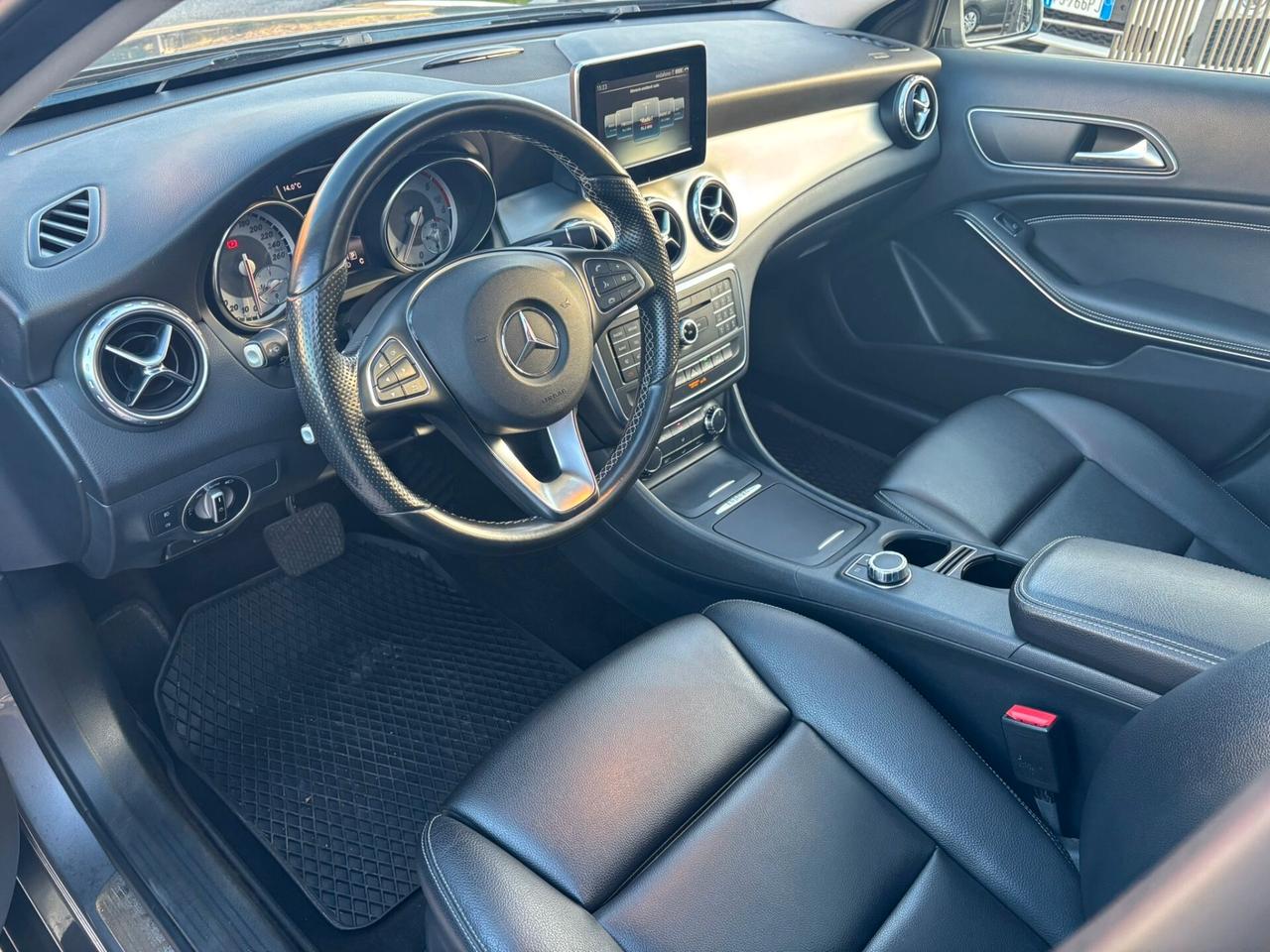 Mercedes-benz GLA 200 d Enduro