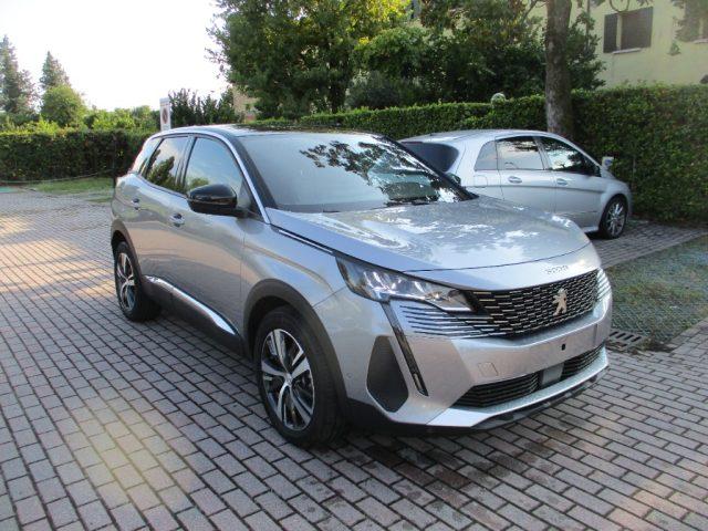 PEUGEOT 3008 PureTech Turbo 130 S&S Allure Pack