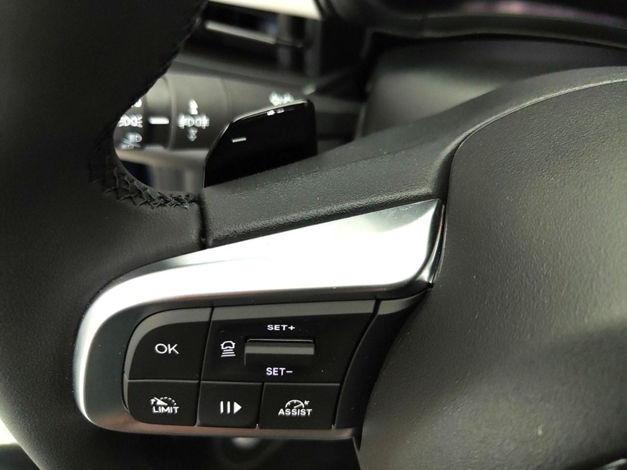 FIAT 600 IV 2023 1.2 MHEV 110CV DCT LA PRIMA