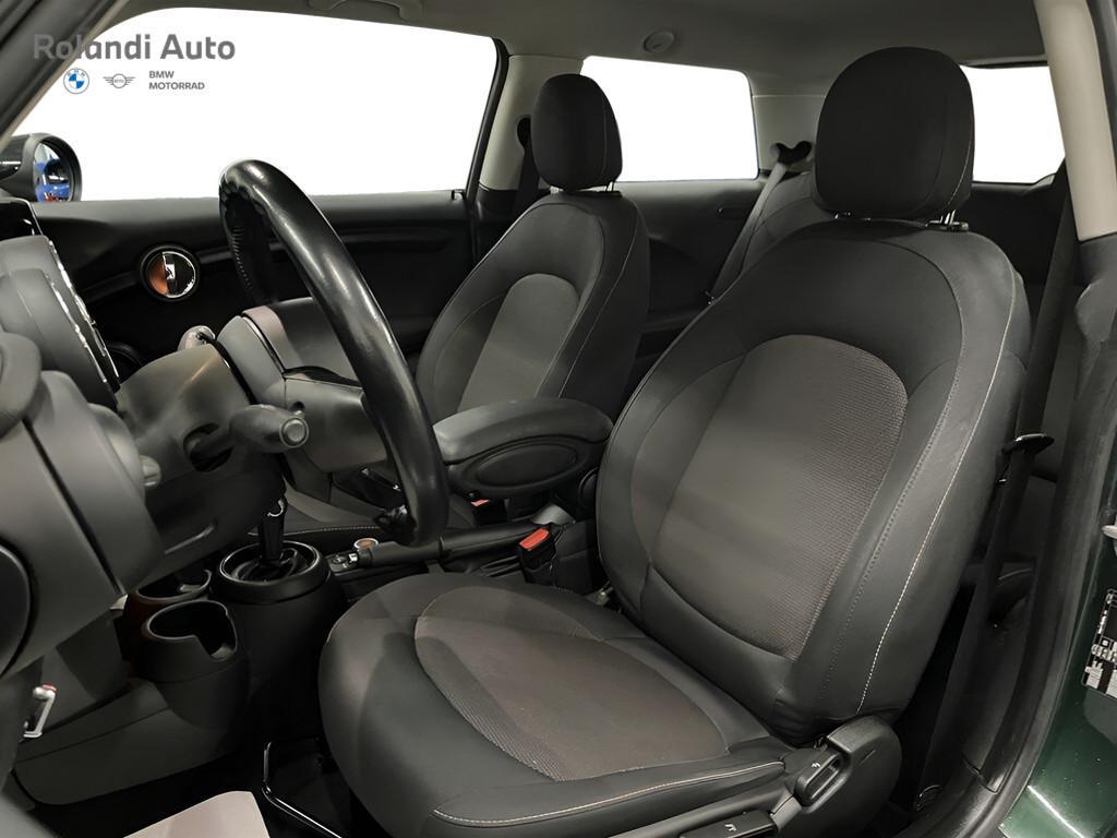 Mini Cooper D 1.5 D Cooper D DCT