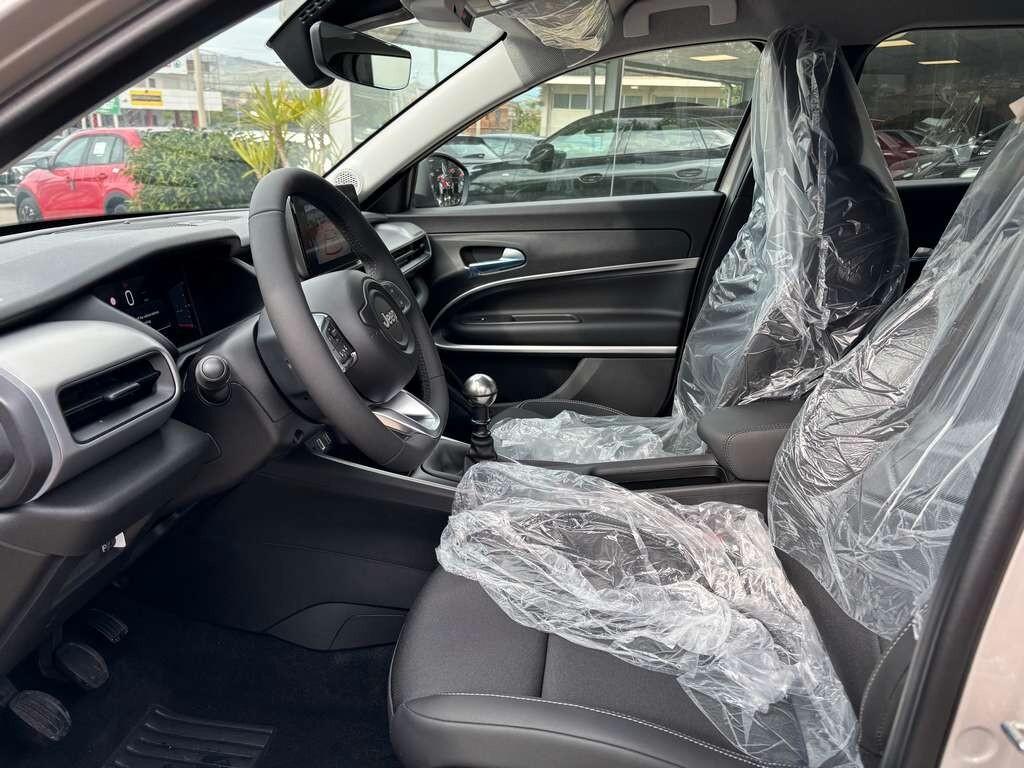 Jeep Avenger 1.2 Turbo 100 CV Summit a 234 euro al mese