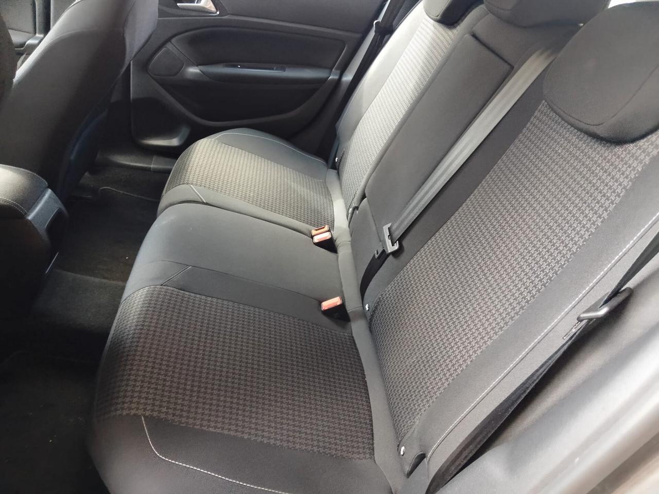 Peugeot 308 BlueHDi 130 S&S SW Tech Edition