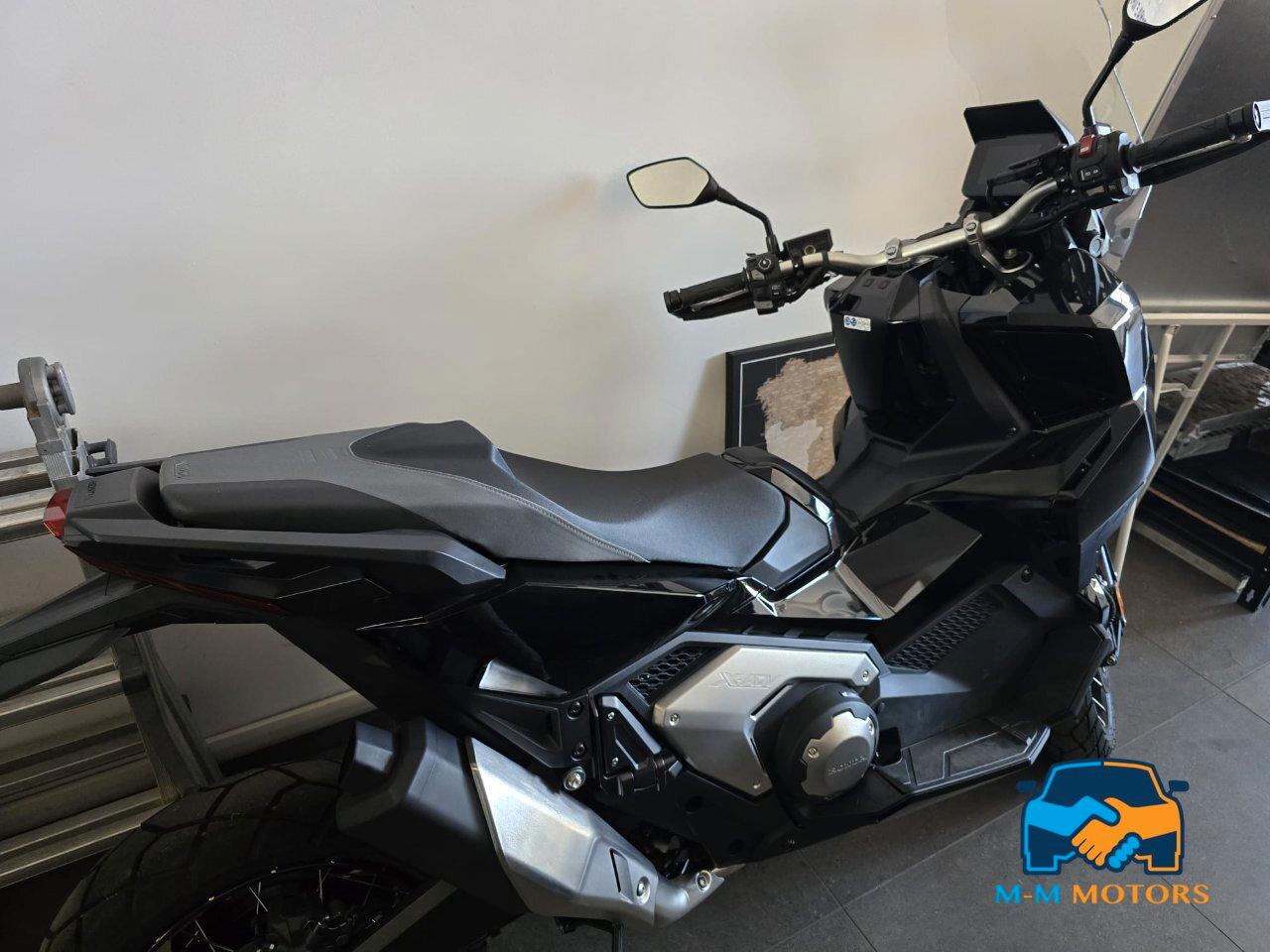 HONDA X-ADV 750 DCT Abs my25
