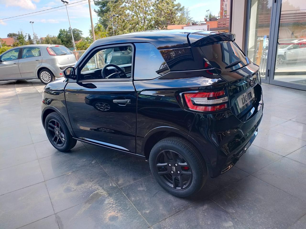 Ligier JS 50 SELECT Diesel REVO D - Nero Intenso