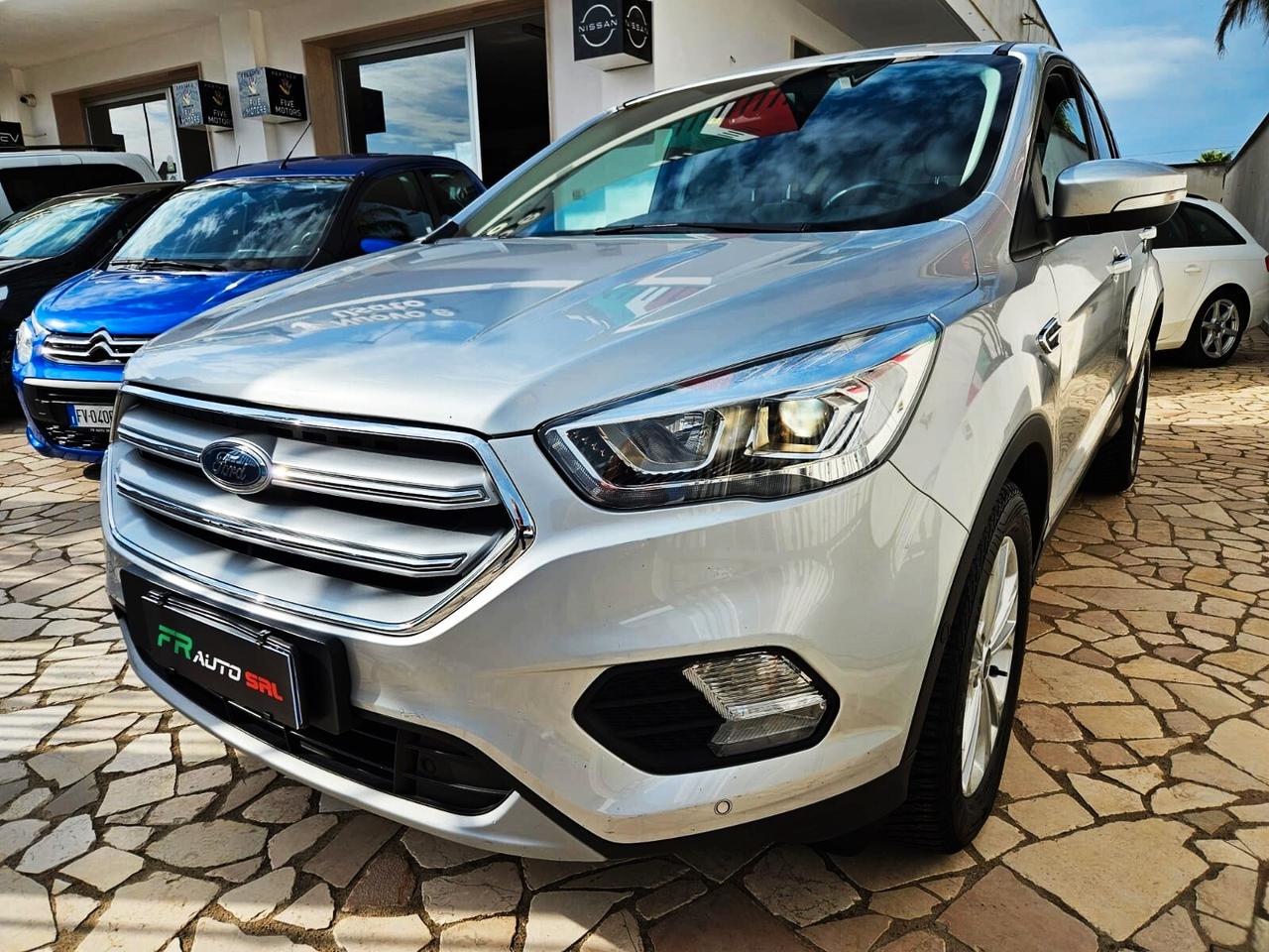 Ford Kuga 1.5 TDCI 120 CV S&S 2WD Powershift Edition