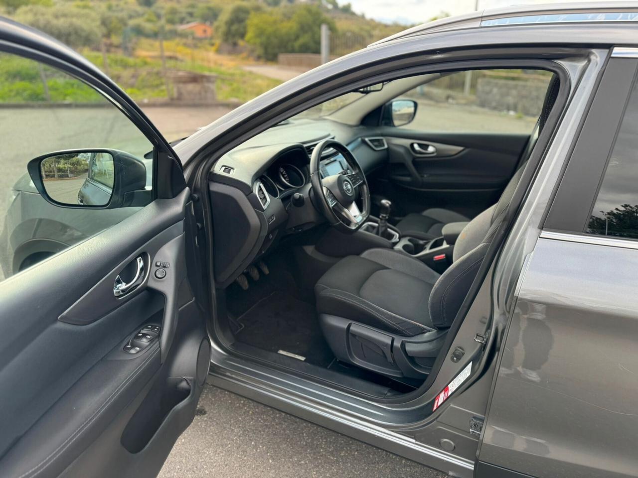 Nissan Qashqai 1.6 dCi N-Connecta