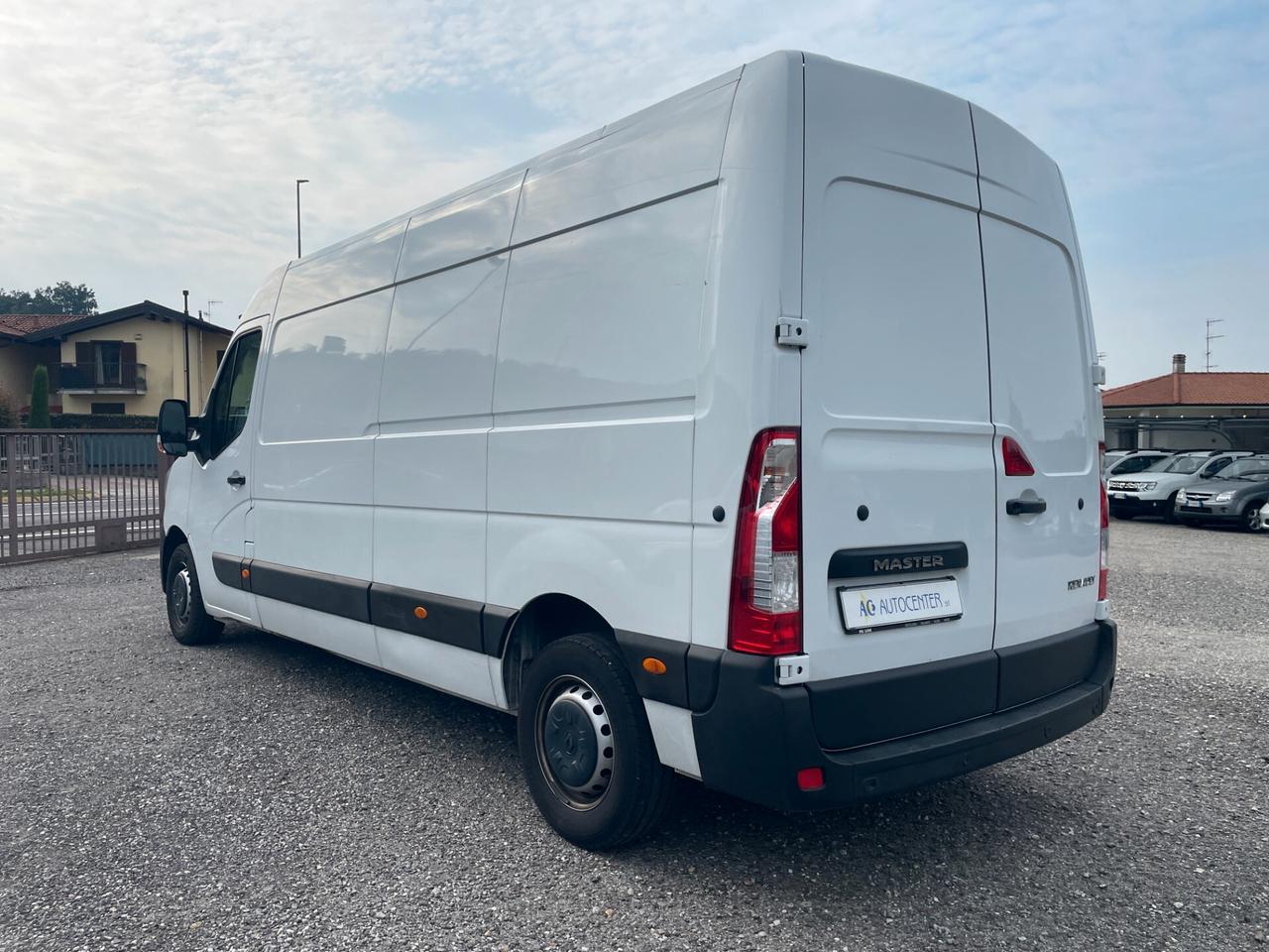 Renault Master T35 2.3 Energy dci 136 cv L3H2