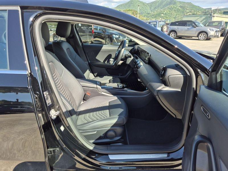 Mercedes-Benz Classe A A 180 d Advanced auto
