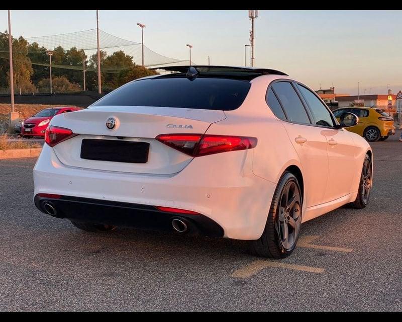 Alfa Romeo Giulia 2020 2.2 t Rosso Edizione 160cv auto