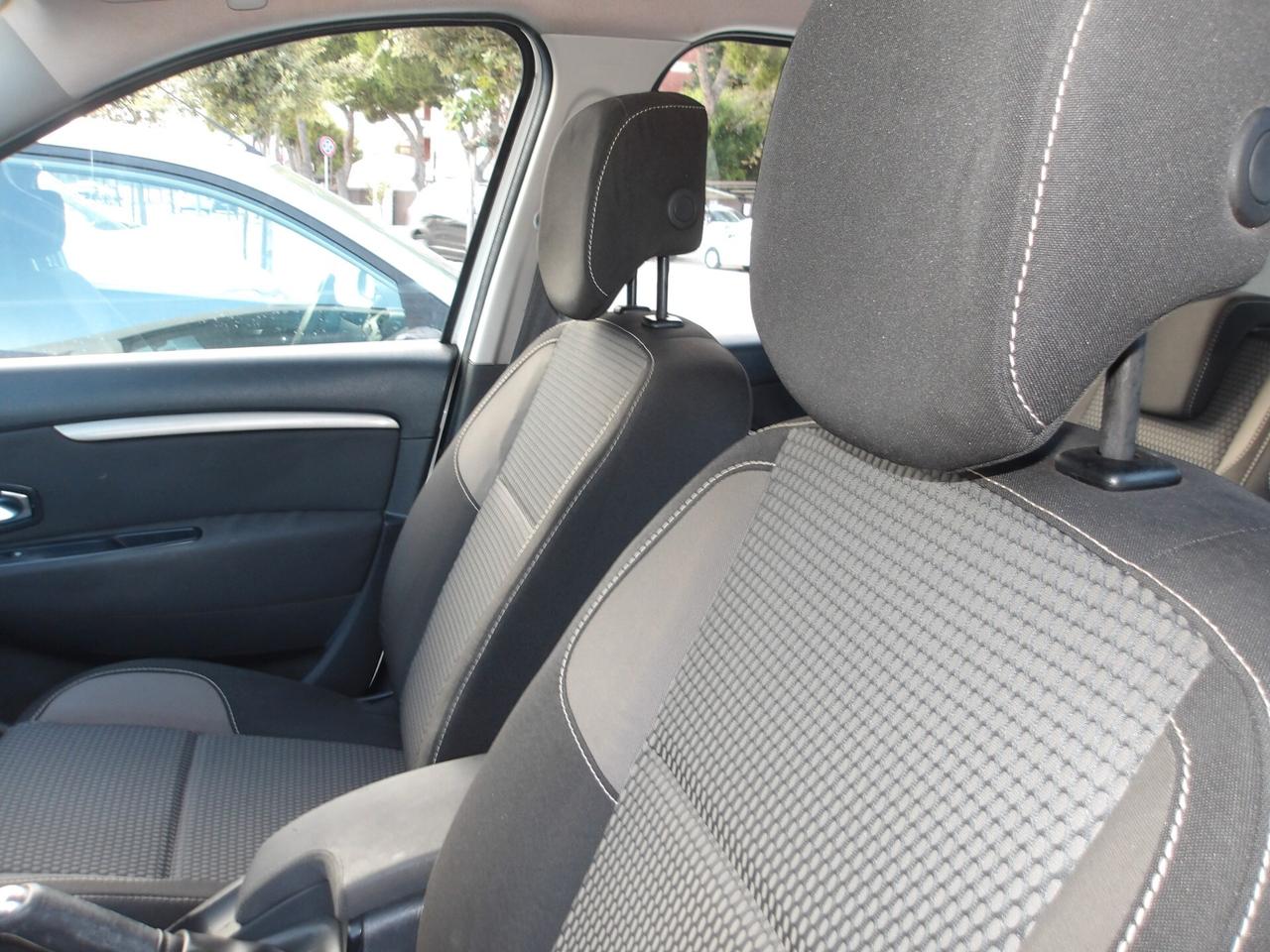 RENAULT SCENIC 1.5 DCI-AUTO-2014