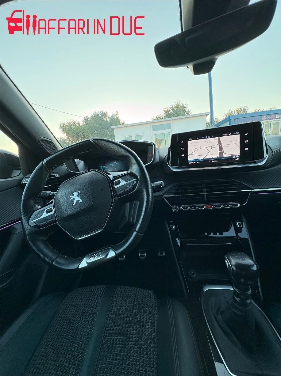 Peugeot 2008 PureTech 130 S&S GT