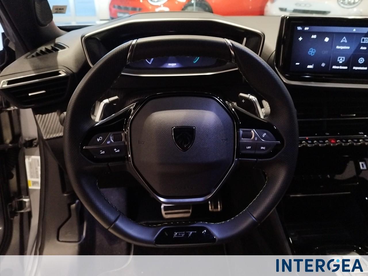 PEUGEOT 2008 1.2 hybrid GT 145cv e-dcs6