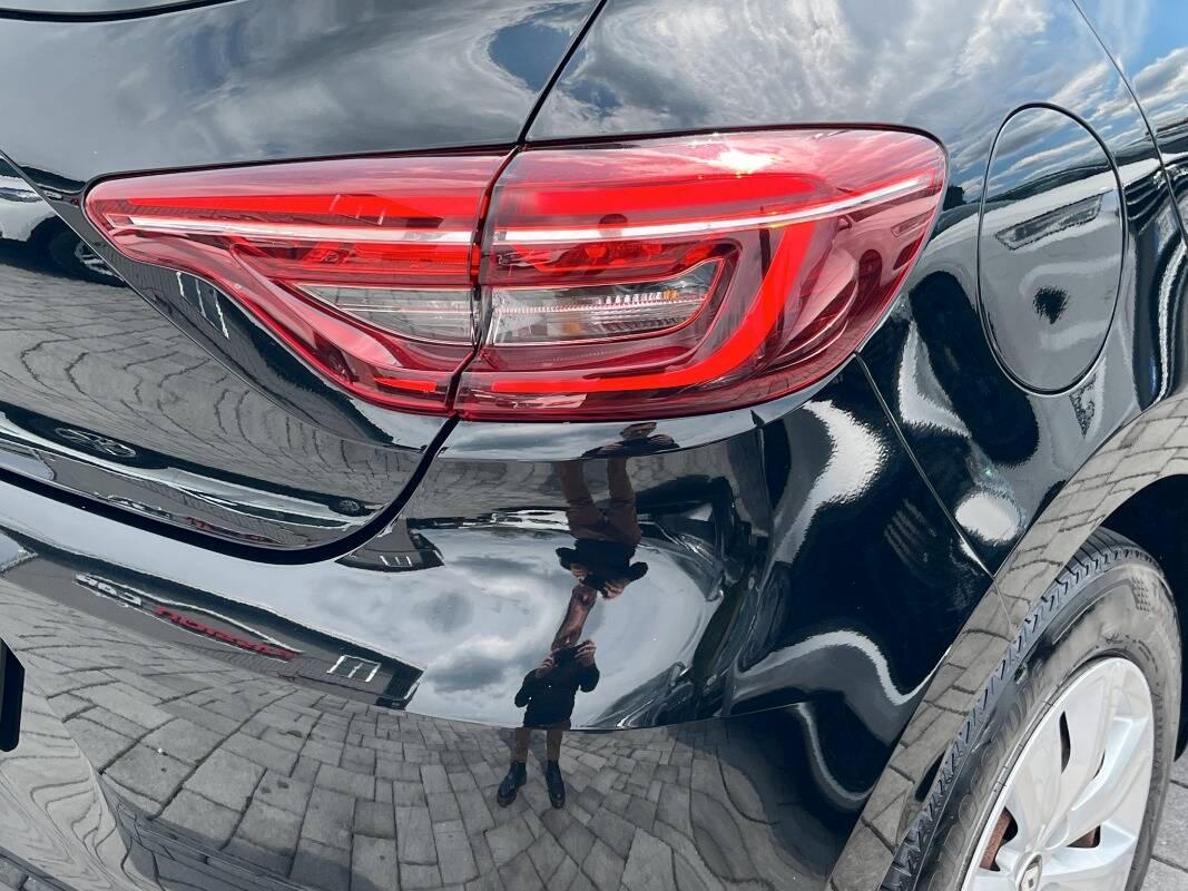 Renault Clio 1.0 tce Life 90cv my21