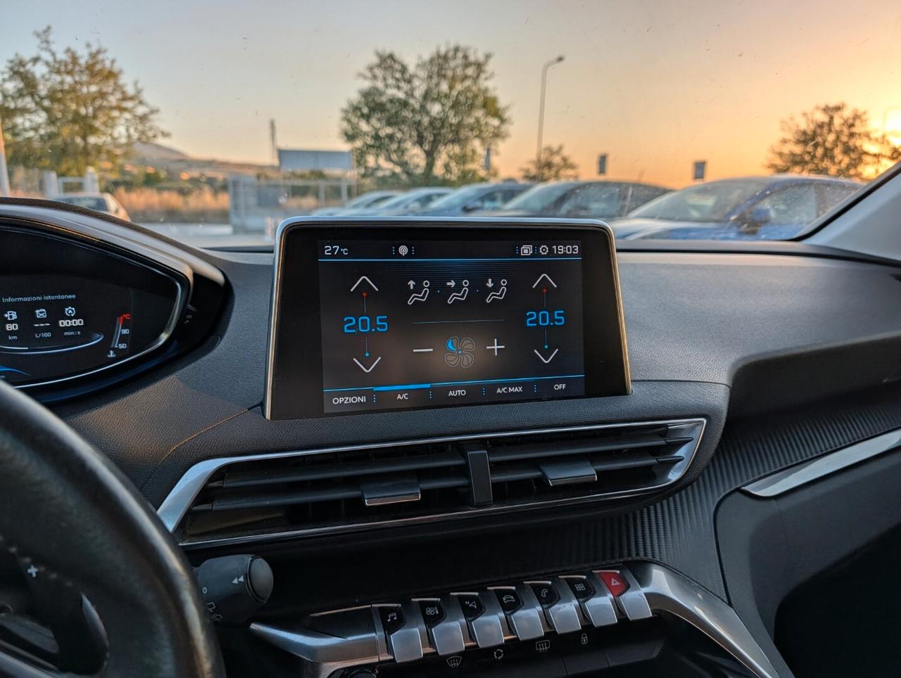 Peugeot 3008 BlueHDi 130 S&S Business