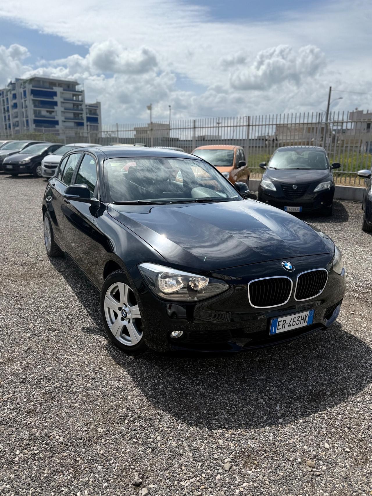 Bmw 116 116d 5p. Efficient Dynamics Urban