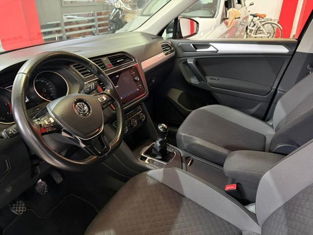 VOLKSWAGEN Tiguan 2.0 TDI SCR Style BlueMotion Technology