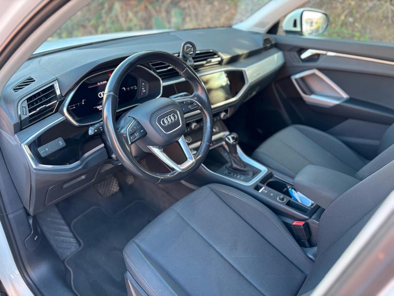 Audi Q3 35 TDI S tronic Business Advanced