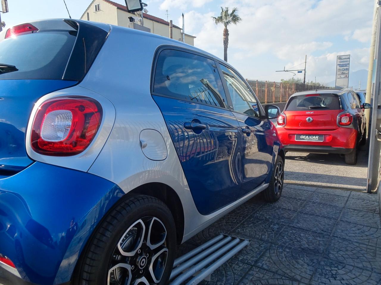 Smart ForFour 70 1.0 Prime