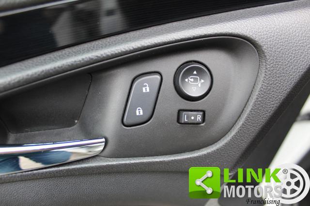 OPEL Insignia 2.0 CDTI 163CV Sports Tourer aut. Cosmo