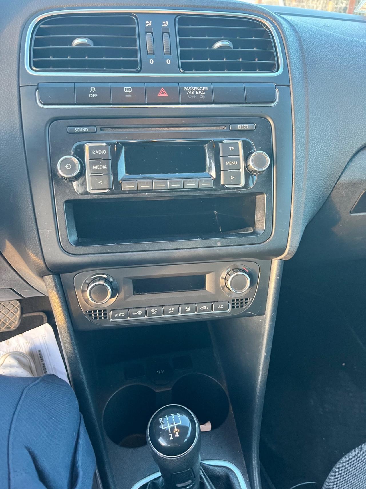 Volkswagen Polo 1.4 5 porte anno 2013