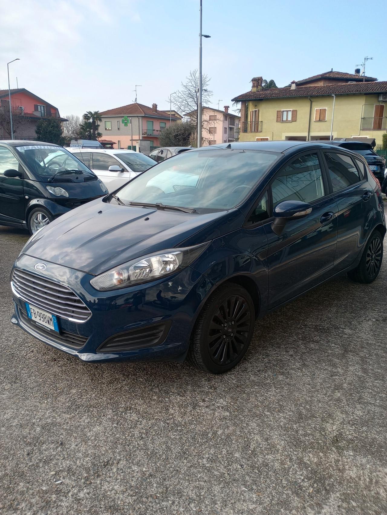 Ford Fiesta 1.5 TDCi 75CV 5 porte Business