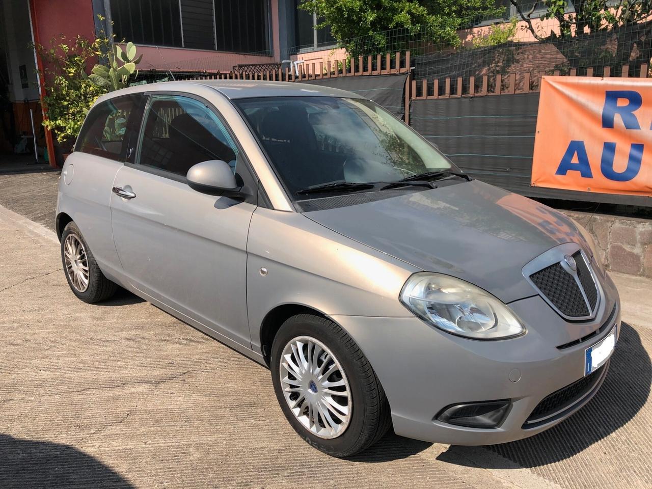Lancia Ypsilon 1.2