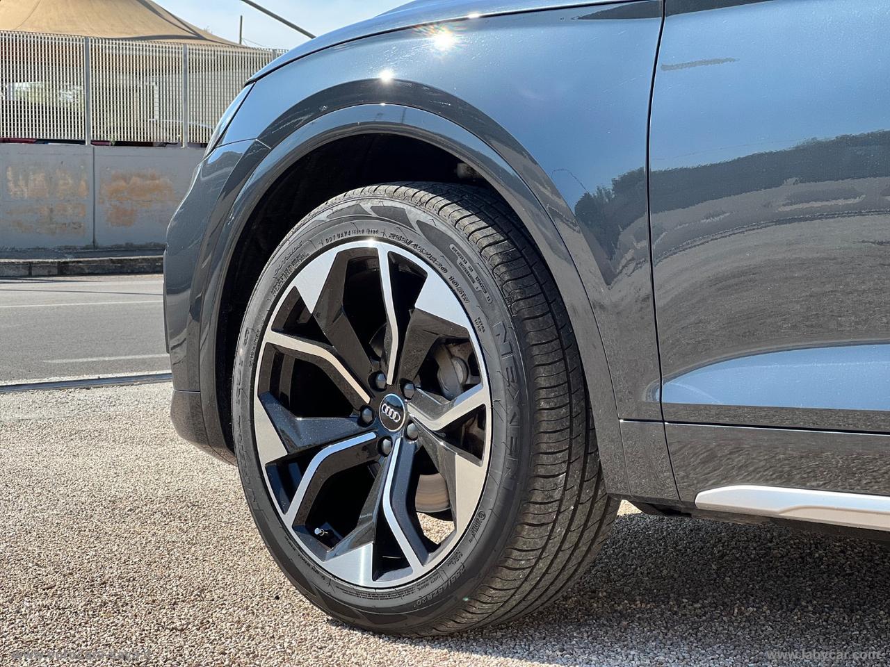 AUDI Q5 35 TDI S tronic Business Advanced