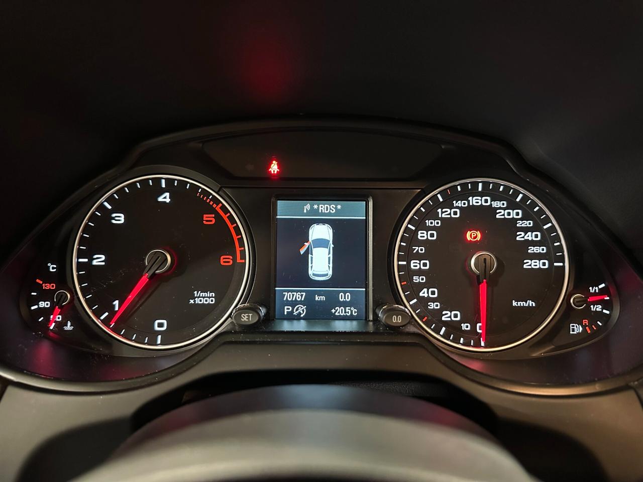 Audi Q5 2.0 TDI diesel quattro S tronic - S line E6