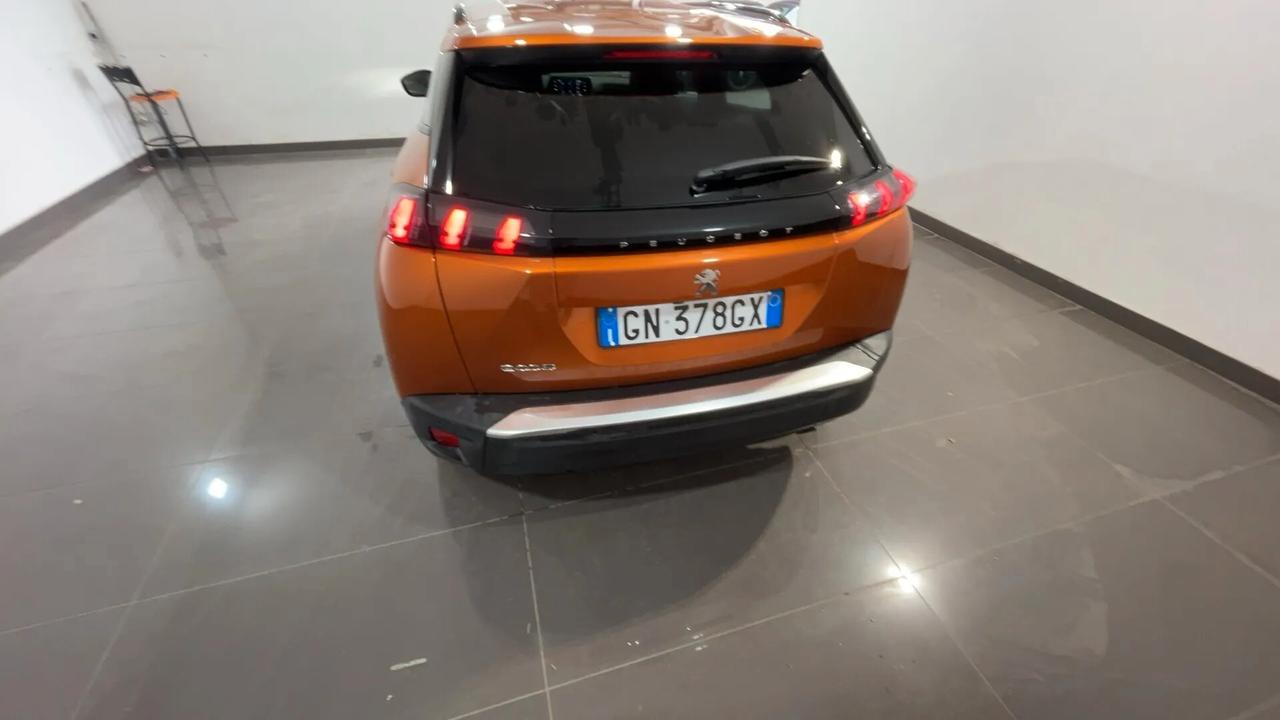 Peugeot 2008 PureTech 100 S&S Allure