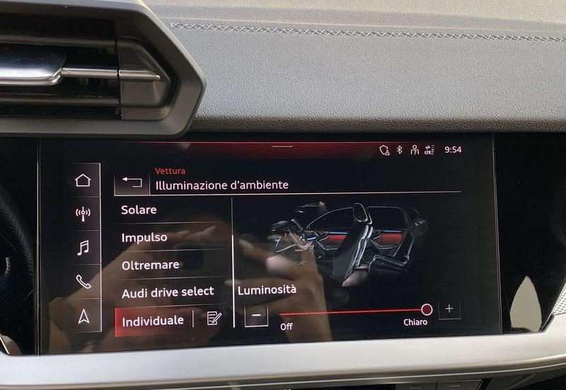 Audi A3 SPB S Line interno 2.0 TDI 150CV S-Tronic 35
