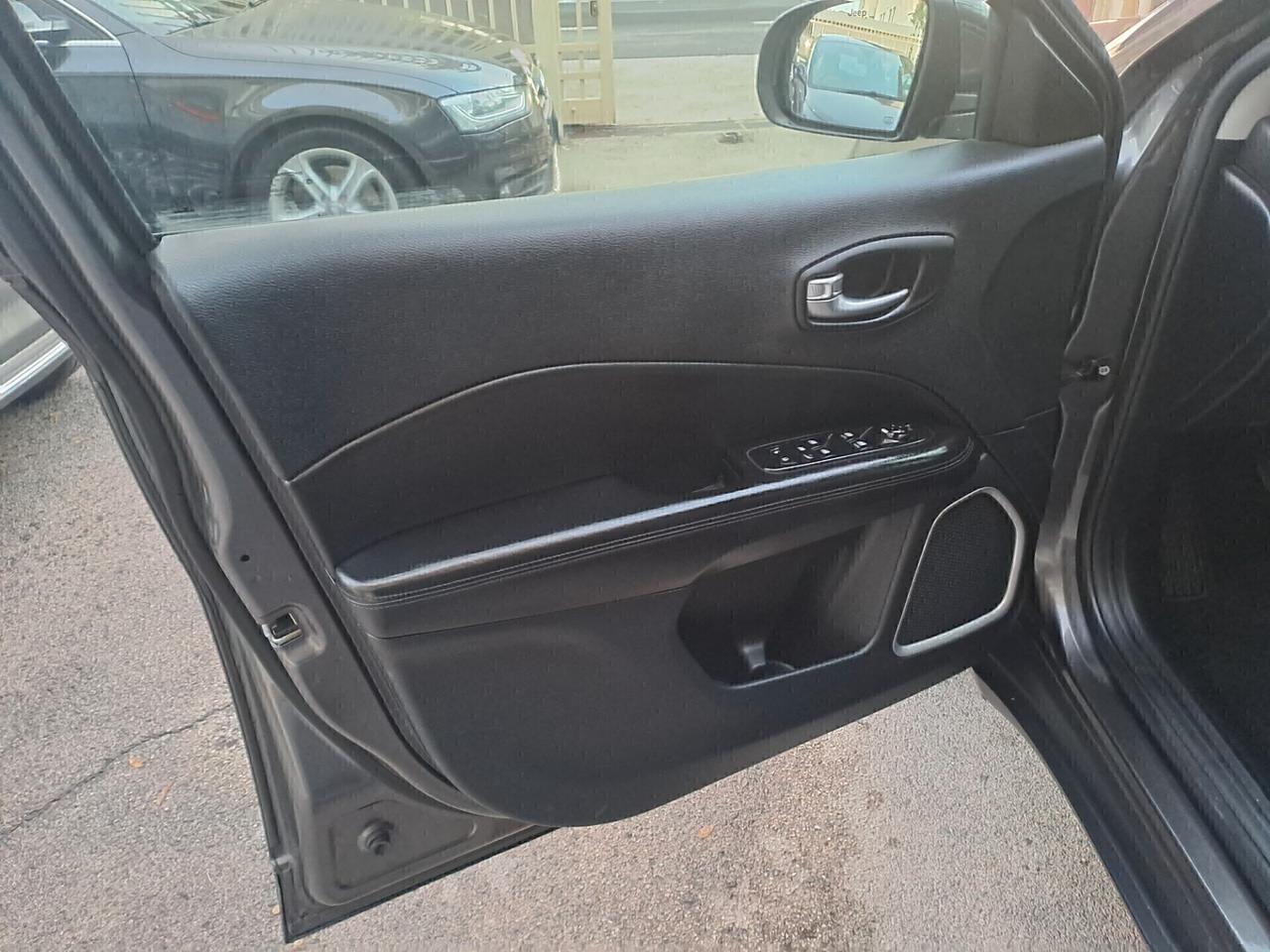 Jeep Compass 1.6 Multijet II 2WD Night Eagle