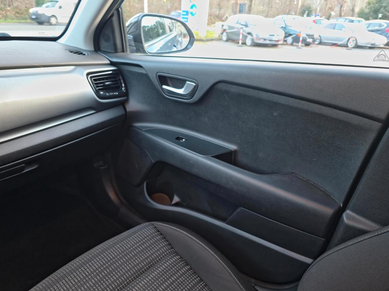 Kia Stonic 1.0 T-GDi 120 CV MHEV DCT GT Line 2020-E6 Automatico