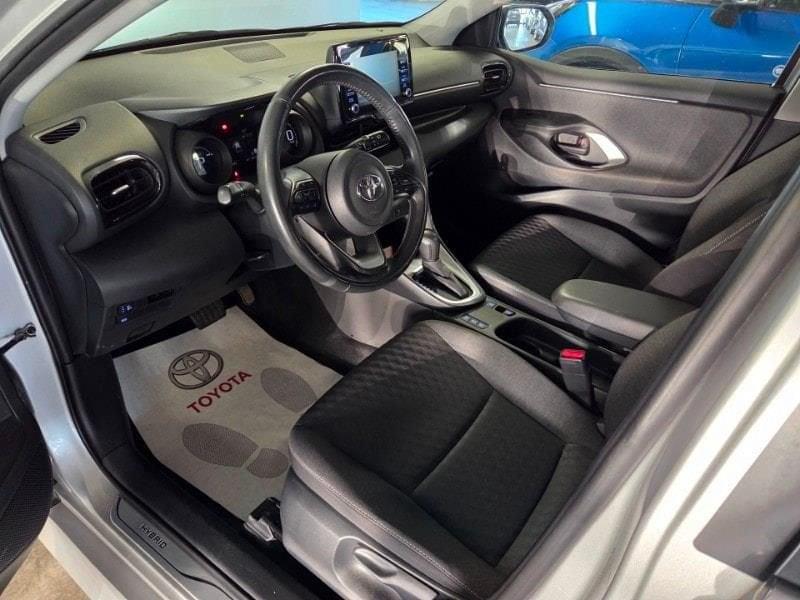 Toyota Yaris 4ª serie 1.5 Hybrid 5 porte Trend