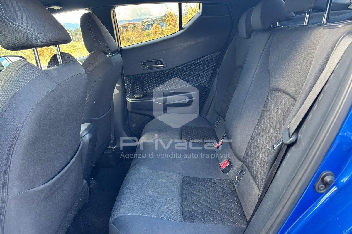 TOYOTA C-HR 2.0 Hybrid E-CVT Trend