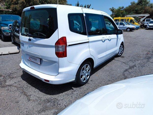 Ford Tourneo Courier