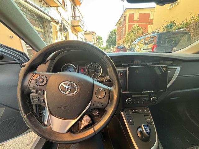 TOYOTA Auris Touring Sports 1.8 Hybrid Lounge "ProMMo"