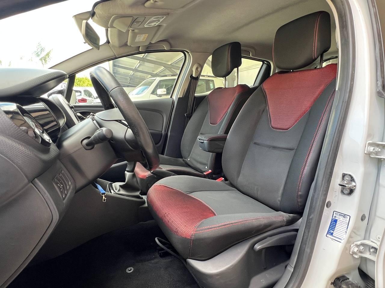 Clio IV 5p 1.5 dci Live 75cv