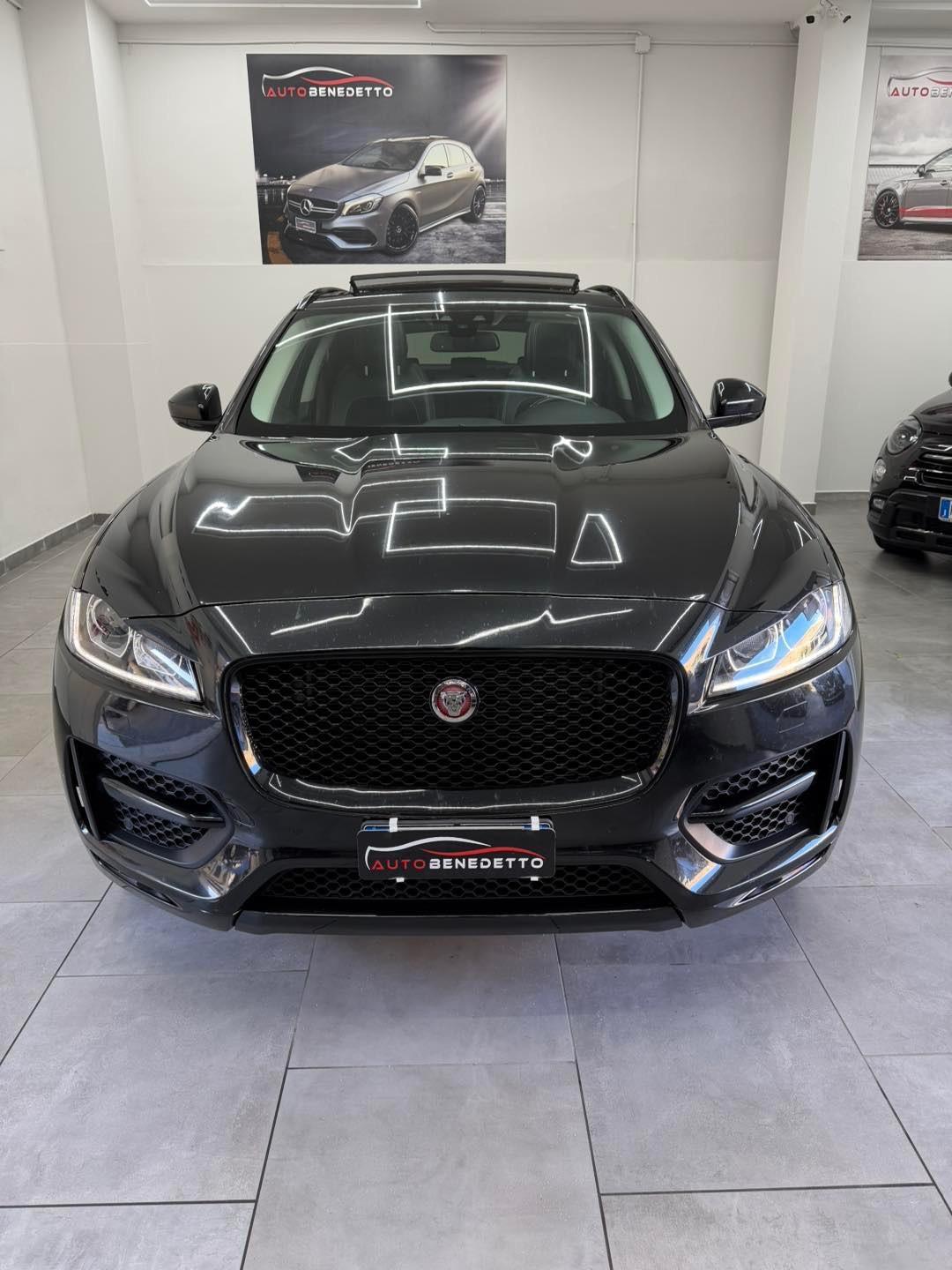 Jaguar F-Pace 2.0 D 180 CV AWD R-Sport 2017