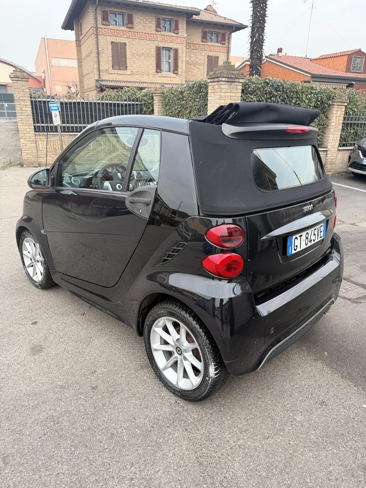 Smart ForTwo 1000 52 kW MHD cabrio passion
