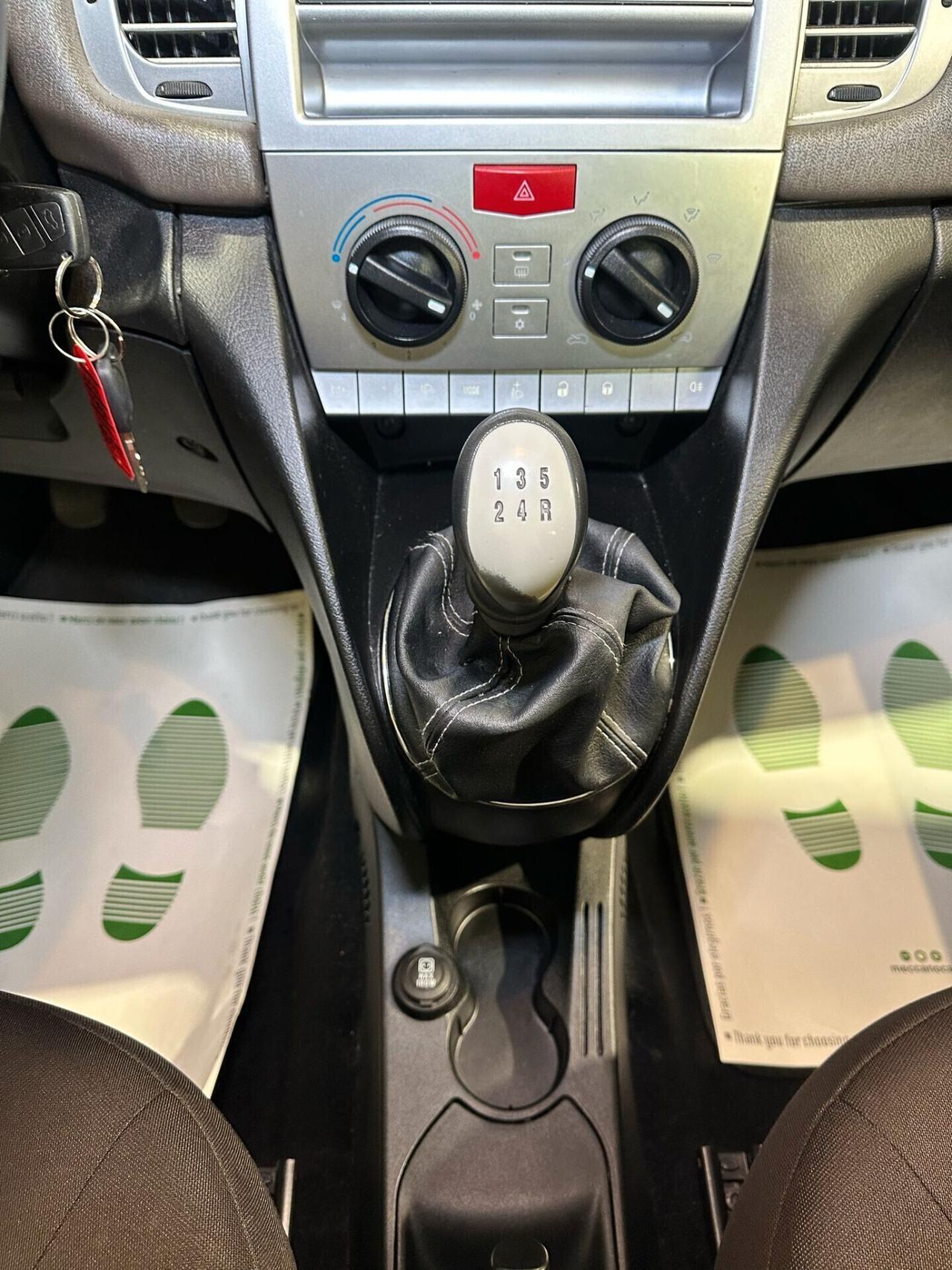 Lancia Ypsilon 1.2 Elle