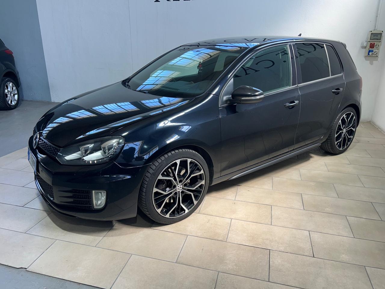 Volkswagen Golf GDI