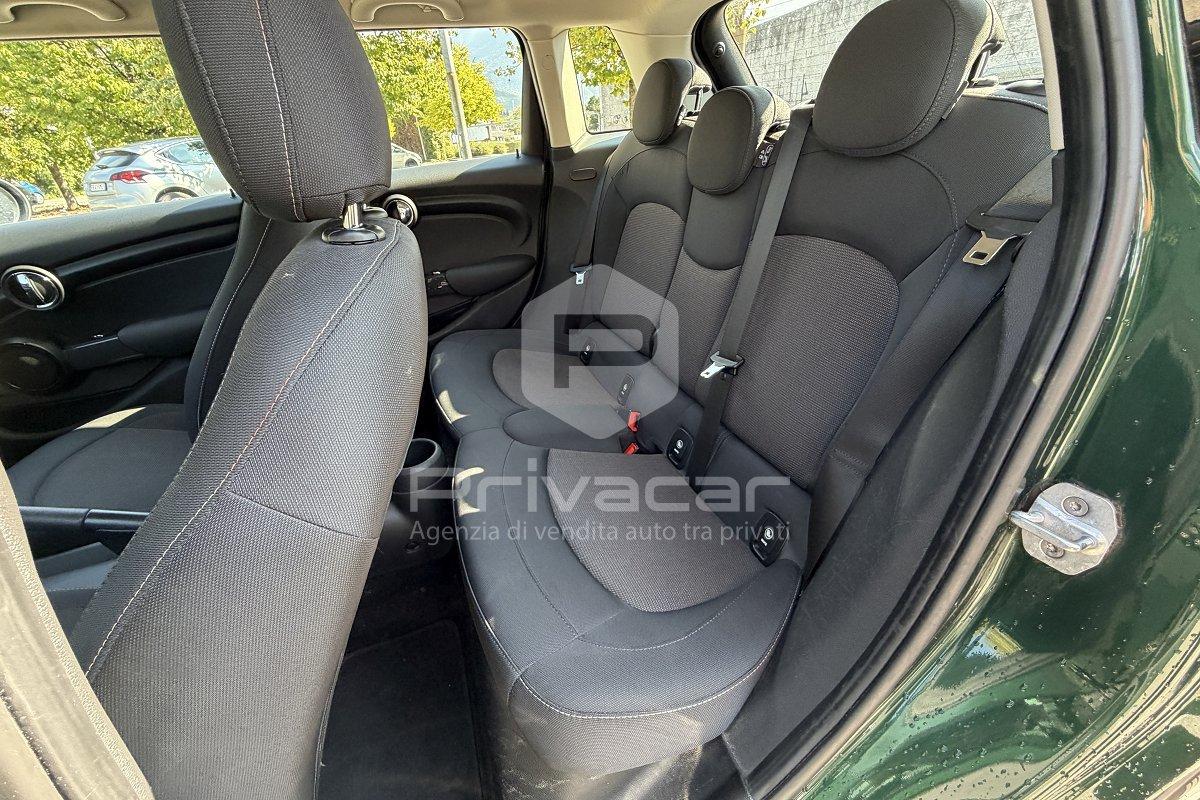 MINI Mini 1.5 Cooper D 5 porte