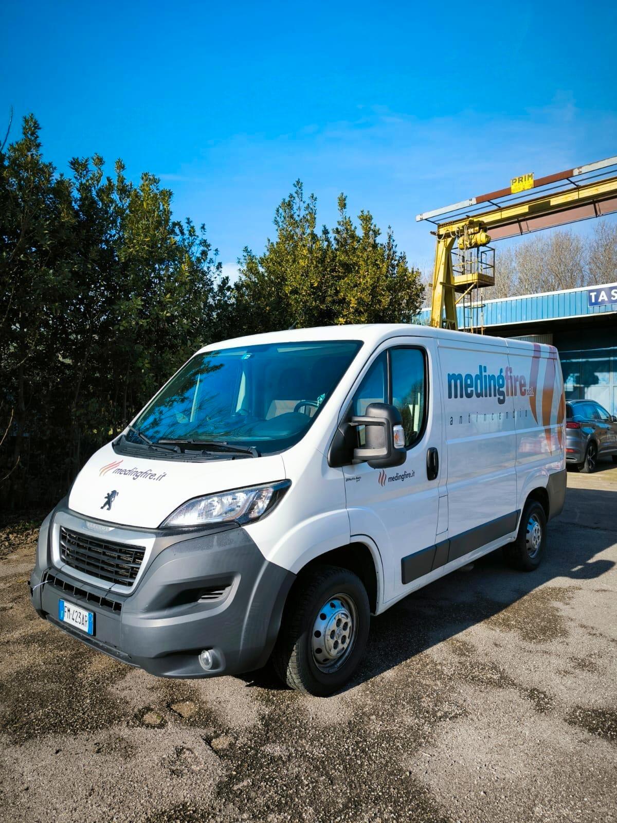 Peugeot Boxer 330 2.0 BlueHDi/110CV FAP PC-TN Combi Comfort