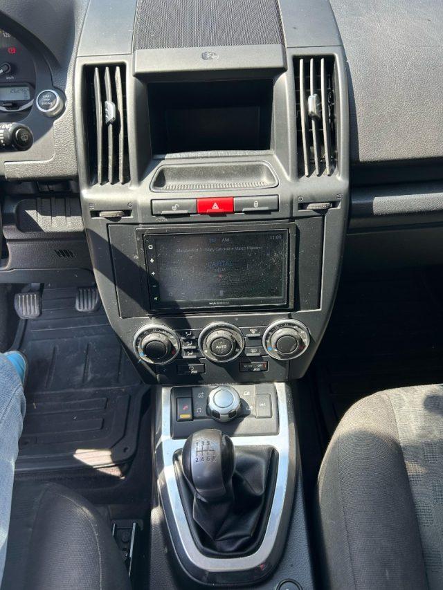 LAND ROVER Freelander 2.2 TD4 S