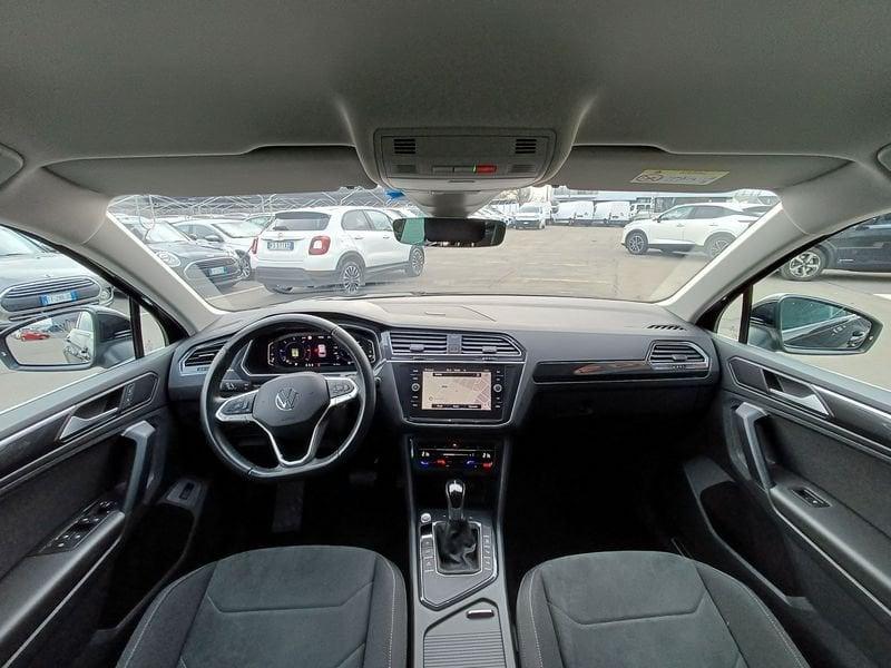 Volkswagen Tiguan 2.0 tdi Elegance 150cv dsg GARANZIA-KM CERTIFICATI